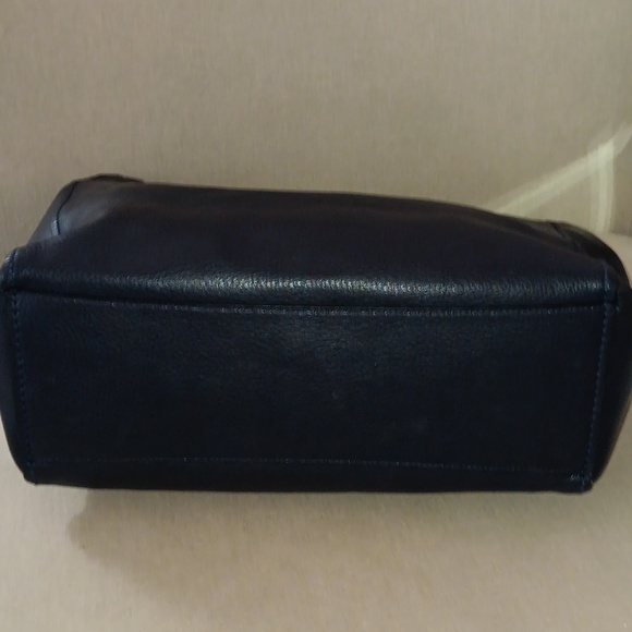 Coach Derby blue leather tote - Picture 6 of 10